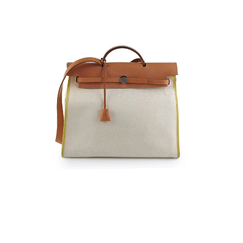 ITEM 20 - Hermes Herbag 39 Q Square Stamp (2013)