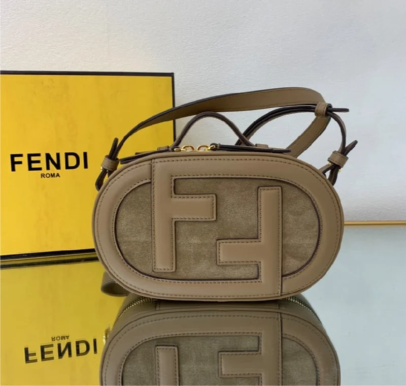 New Fendi woman crossbody / shoulder