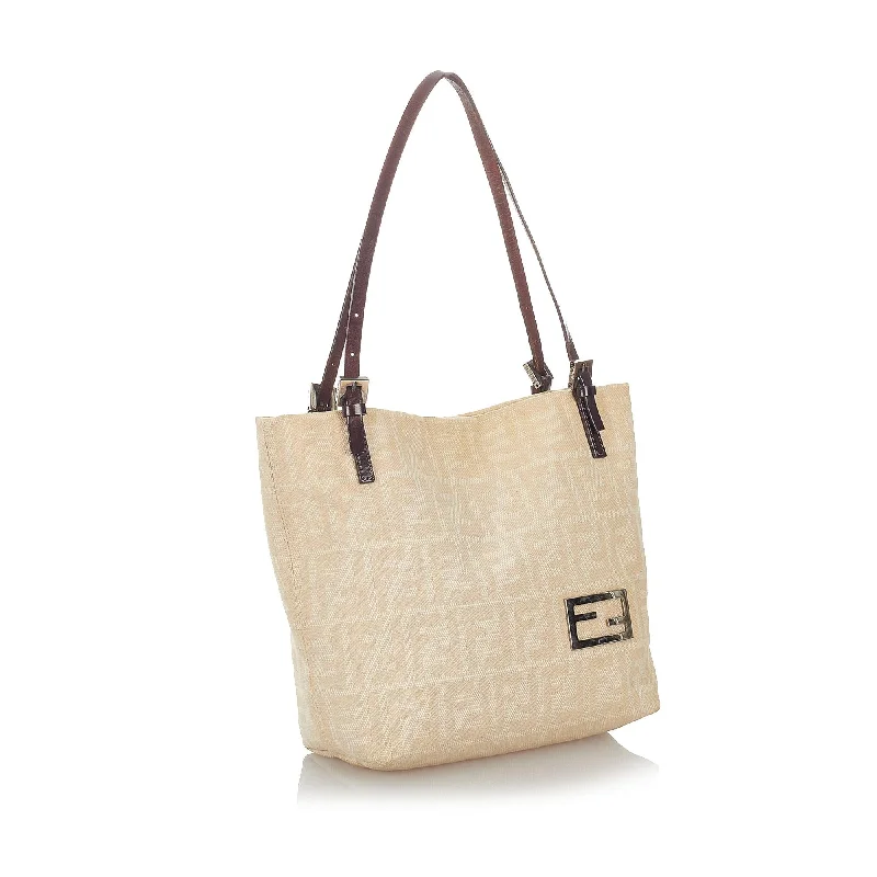 Fendi Zucca Canvas Shoulder Bag (SHG-27131)