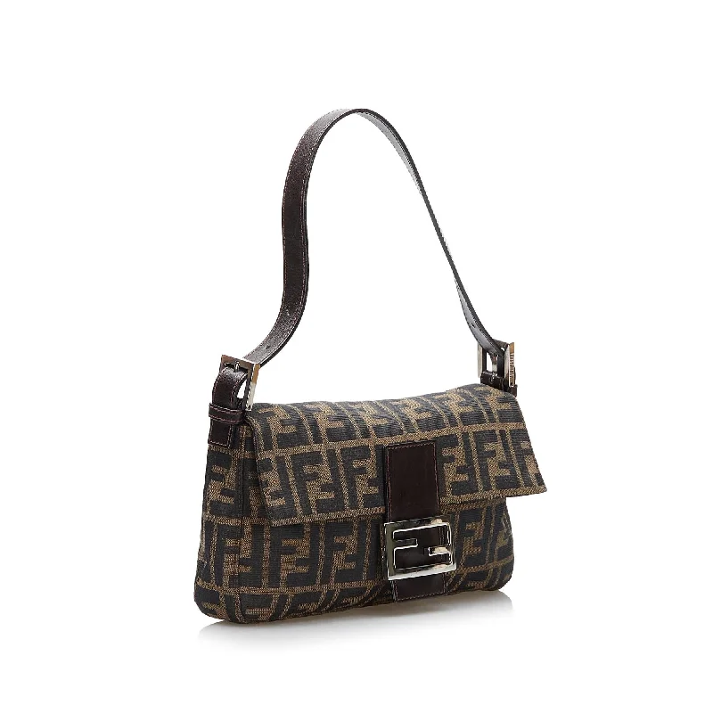 Fendi Zucca Canvas Baguette (SHG-edz7TO)