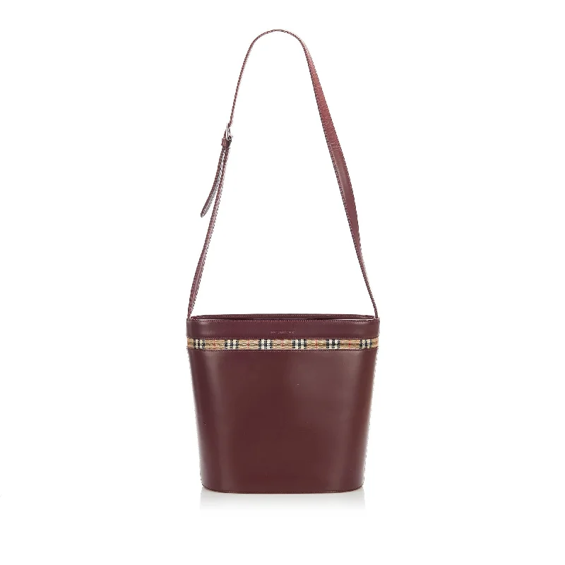 Burberry Leather Shoulder Bag (SHG-16652)