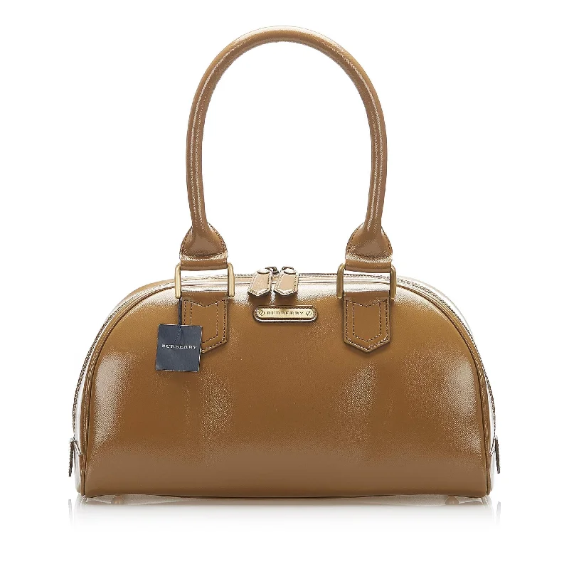 Burberry Leather Handbag (SHG-16514)